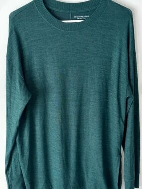 Abercrombie And Fitch Soft A&F Cozy Sweater in Dark Green